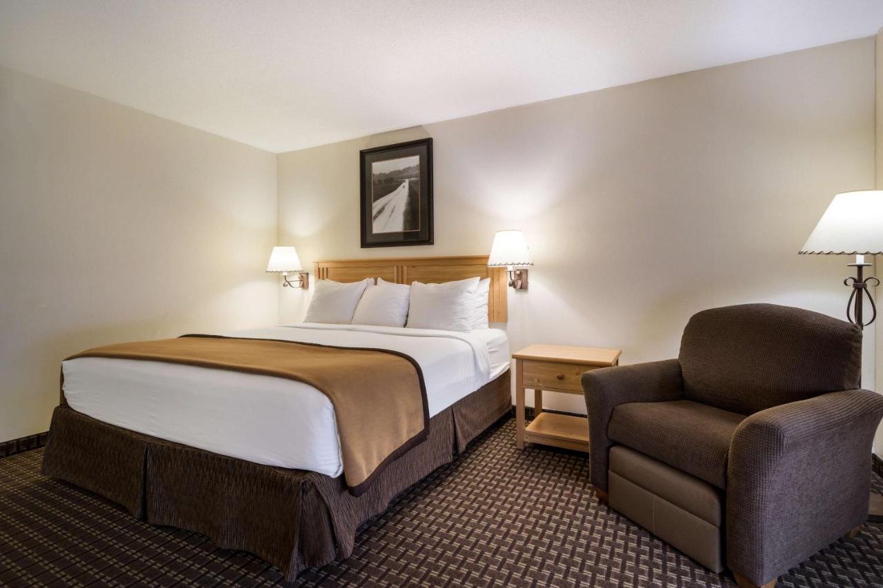 Best Western Golden Spike Inn & Suites Hill City Esterno foto